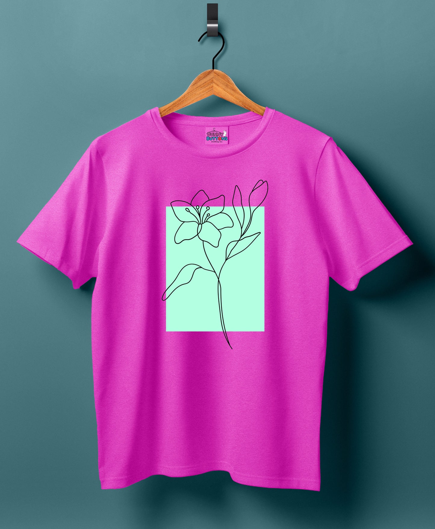 Women Cotton T-Shirt - Elegant flower outline