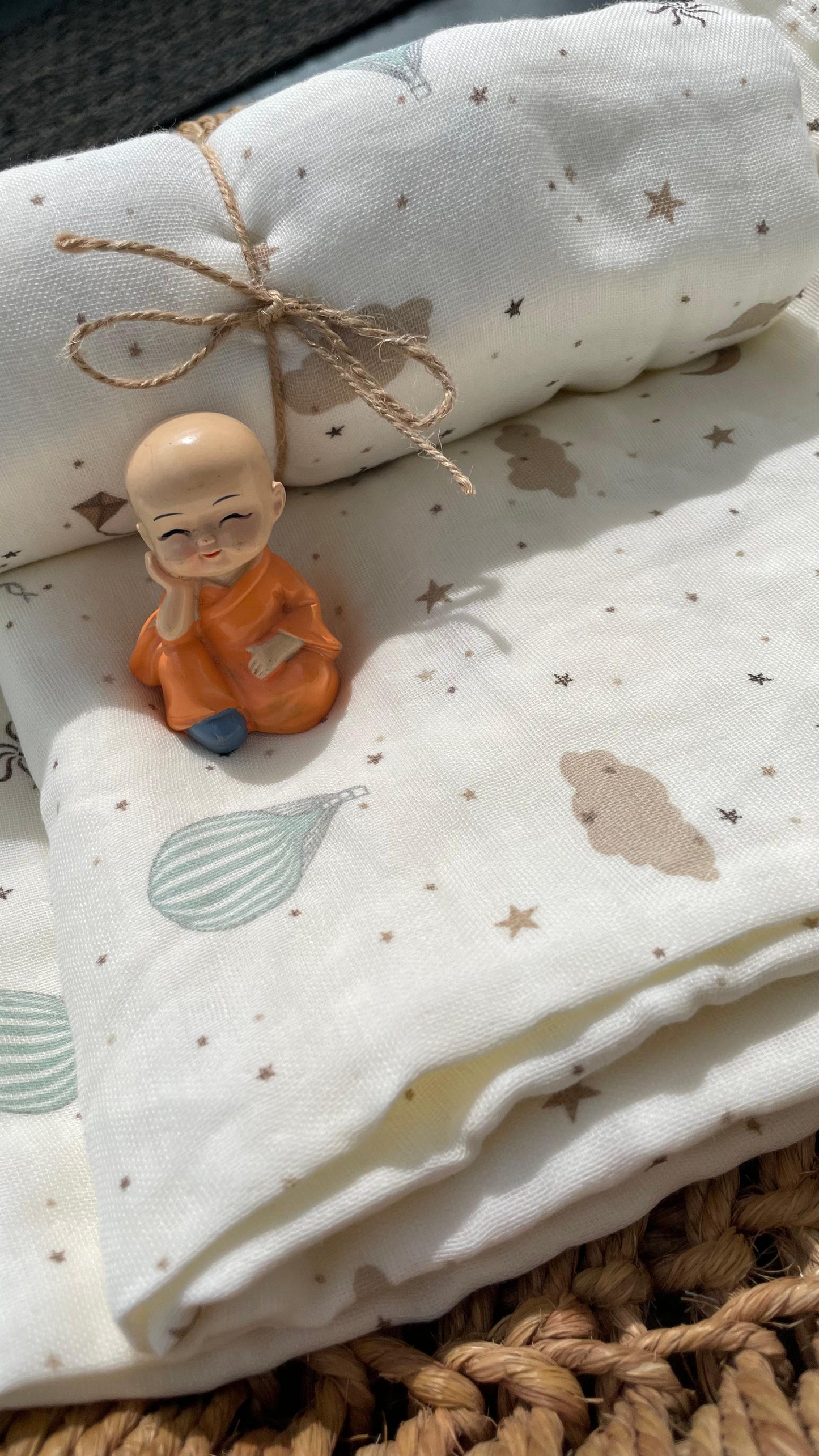Premium Muslin Cotton Baby Swaddle cum Towel | 90 x 150 Cms | Beige Parachutes