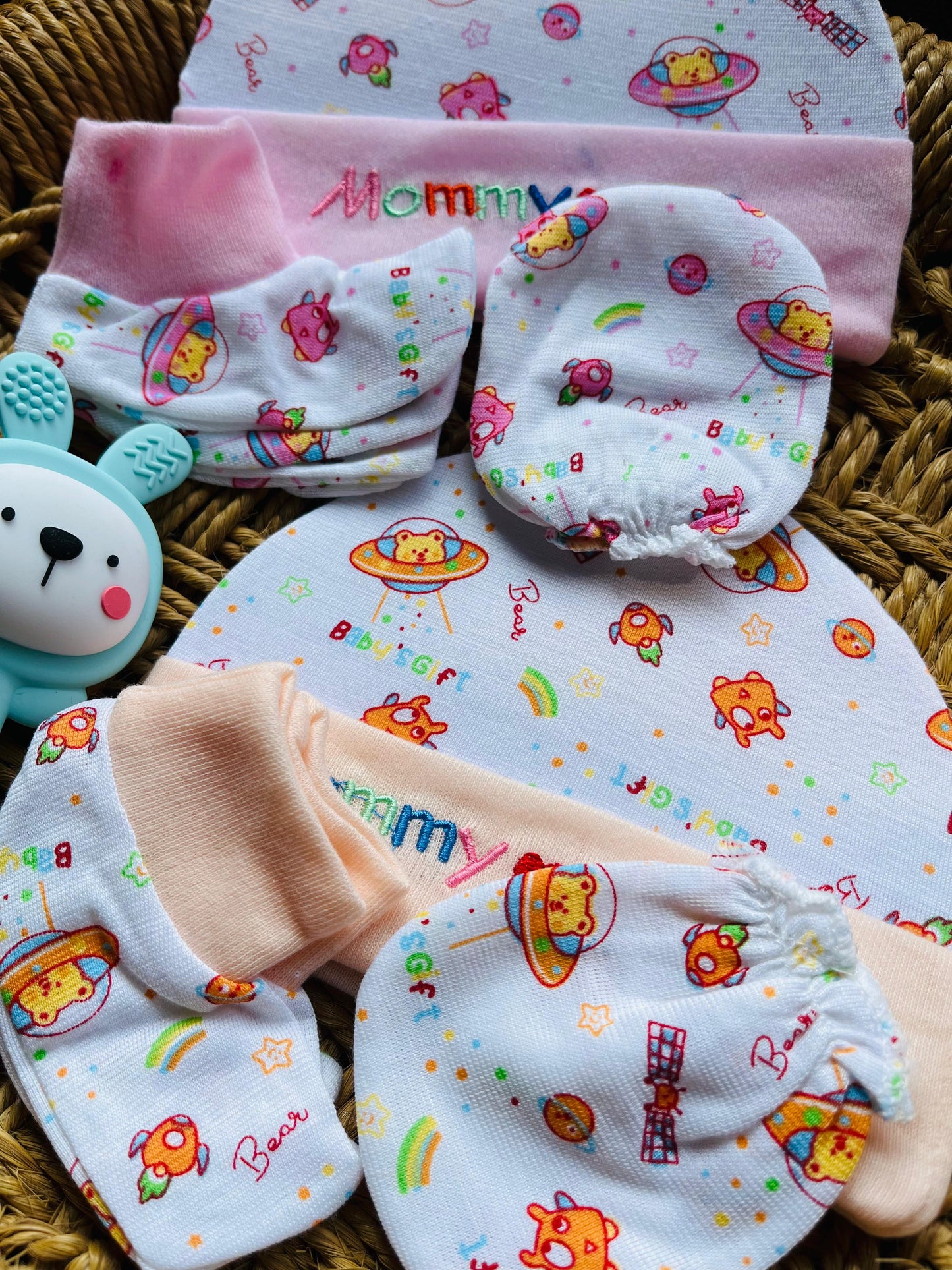 Cap and Mitten | Set of 4 | Pair of Socks, Gloves and Cap ( 0 - 12 Months) Printed Peach, Yellow, Blue and Mint Set