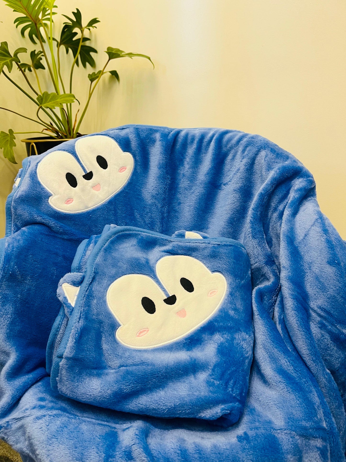 Blue Soft Towel/Blanket - Premium | Soft | Cozy | Skin-Friendly | (0 Months to 30 Months)