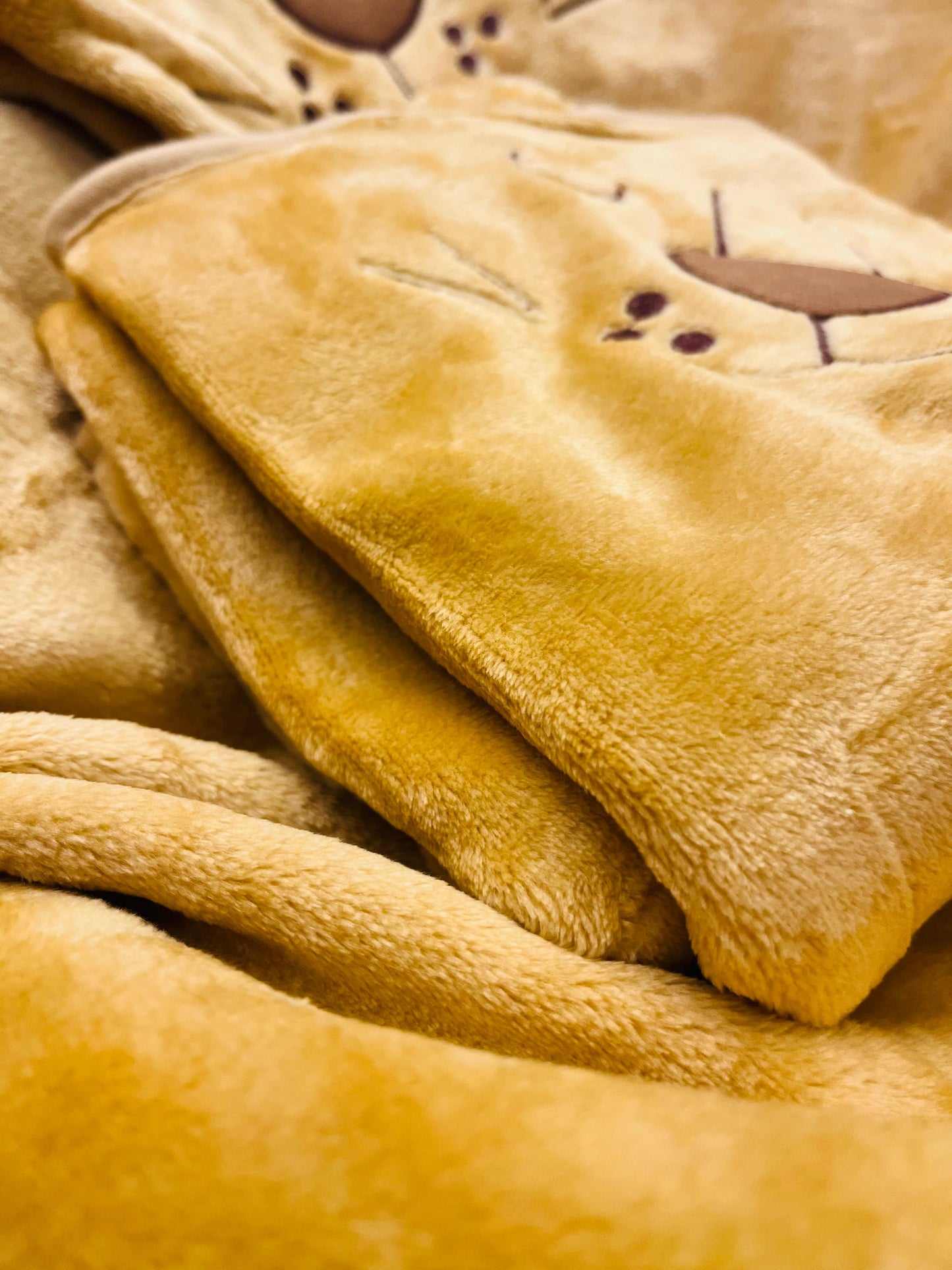 Golden Brown Soft Towel/Blanket - Premium | Soft | Cozy | Skin-Friendly | (0 Months to 30 Months)