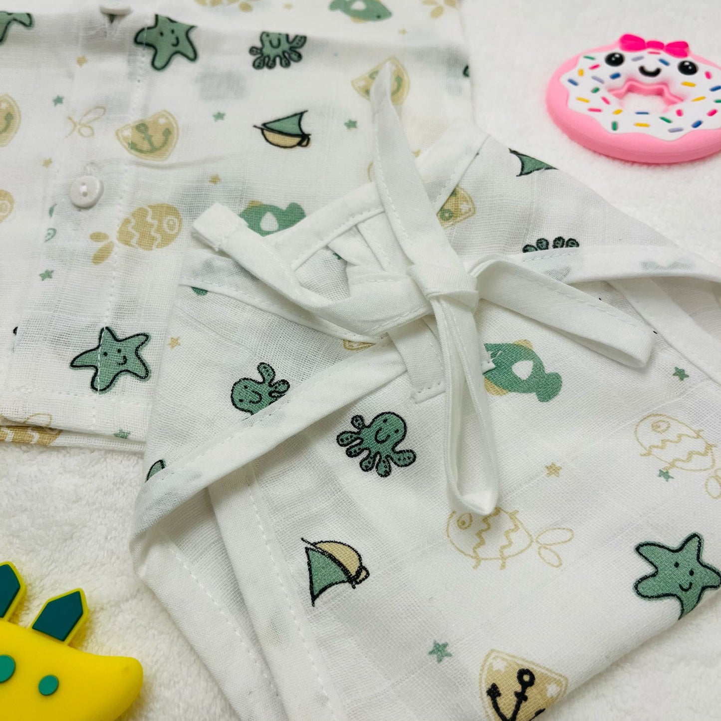 Pure Muslin Button Jabla & Padded Langot | 0-6 Months | Matching Set | Knot Padded Langot & Button Jabla | Starfish & Boats
