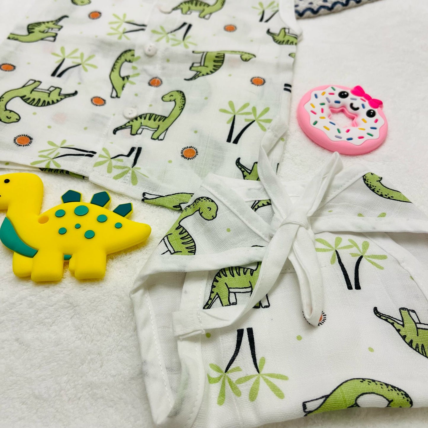 Pure Muslin Button Jabla & Padded Langot | 0-6 Months | Matching Set | Knot Padded Langot & Button Jabla | Little Dino | Unisex