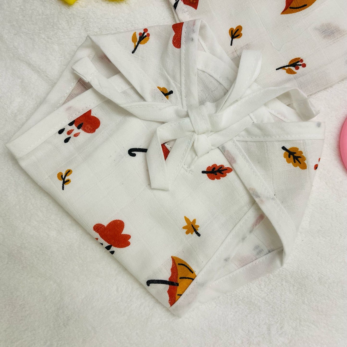 Pure Muslin Button Jabla & Padded Langot | 0-6 Months | Matching Set | Knot Padded Langot & Button Jabla | Umbrella Rain