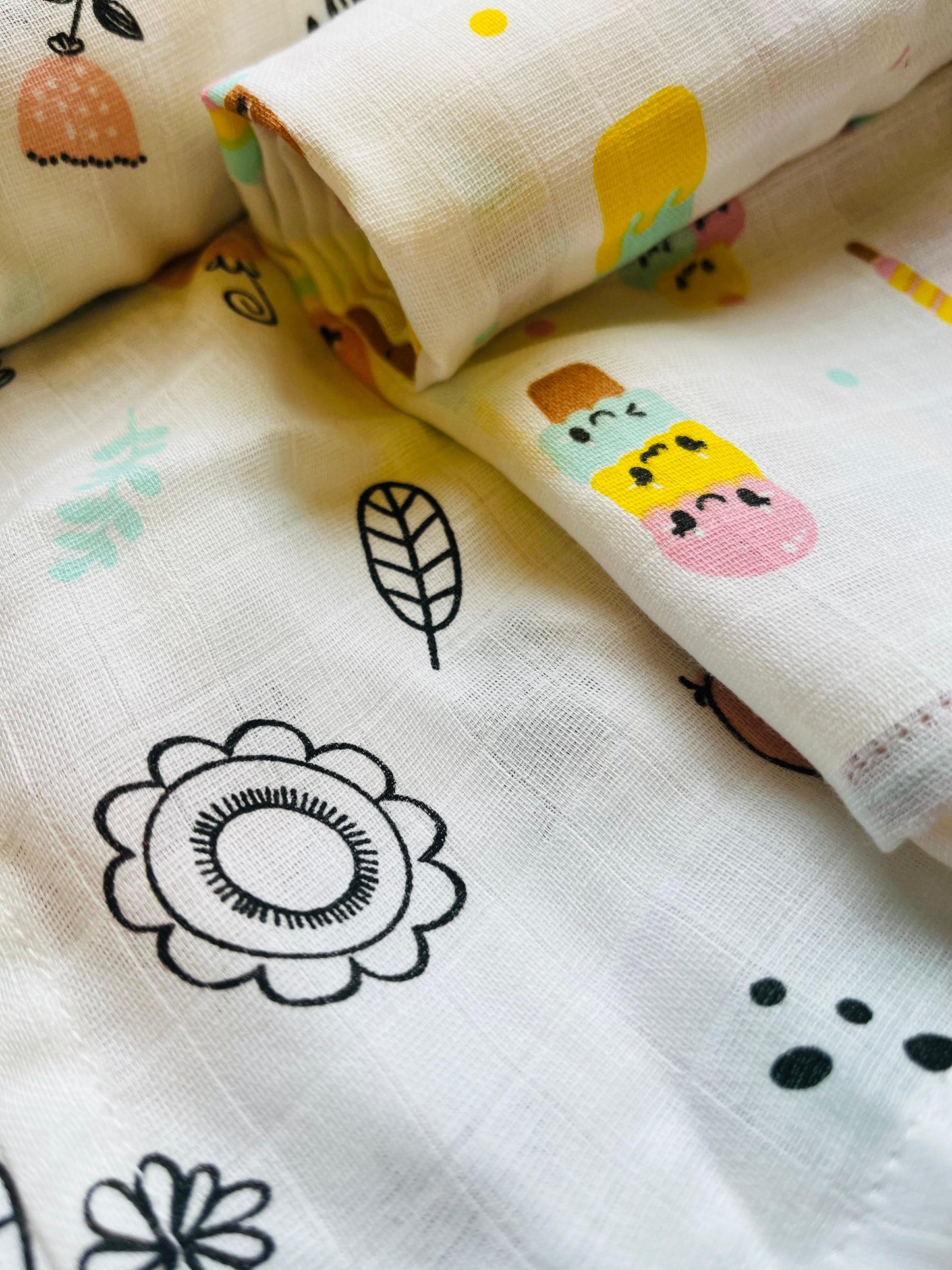 Organic Muslin Cotton Baby Towel | Set of 3 | Daisy Combo - 90 x 45 Cms