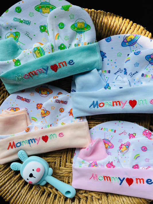 Cap and Mitten | Set of 4 | Pair of Socks, Gloves and Cap ( 0 - 12 Months) Printed Peach, Yellow, Blue and Mint Set