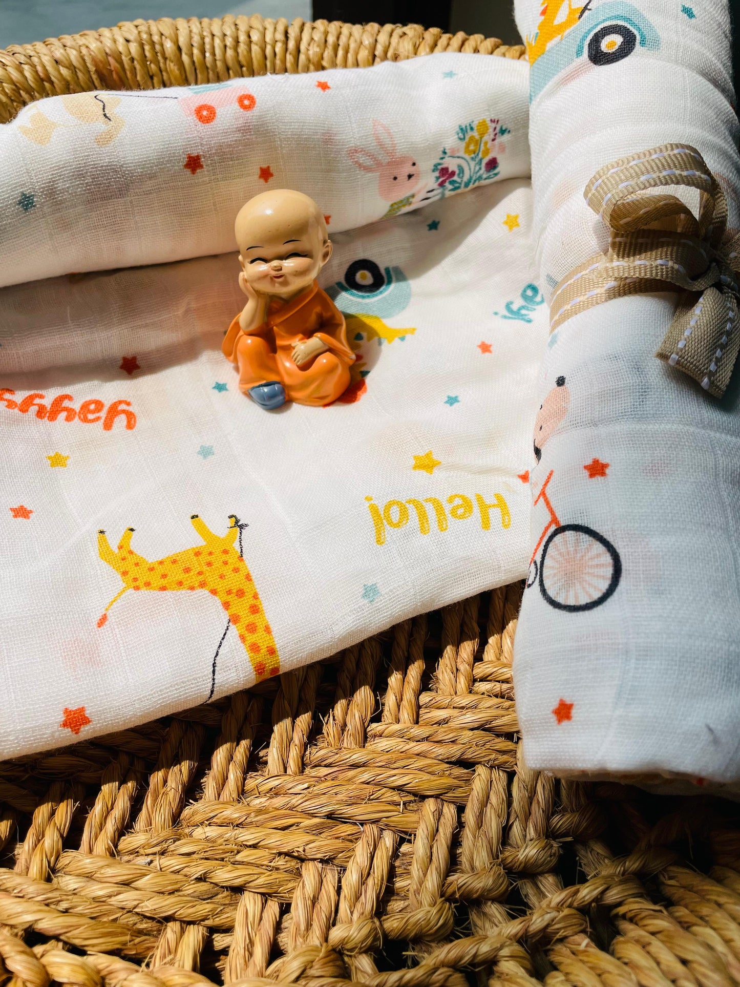 Organic Muslin Cotton Baby Swaddle cum Towel | 70 x 150 Cms | Giraffe