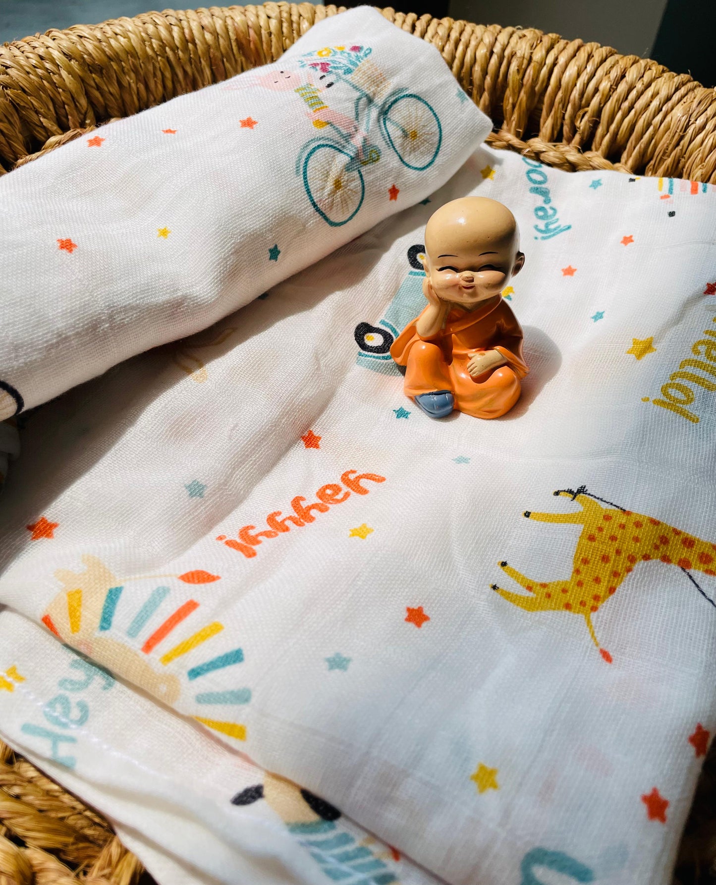 Organic Muslin Cotton Baby Swaddle cum Towel | 70 x 150 Cms | Giraffe